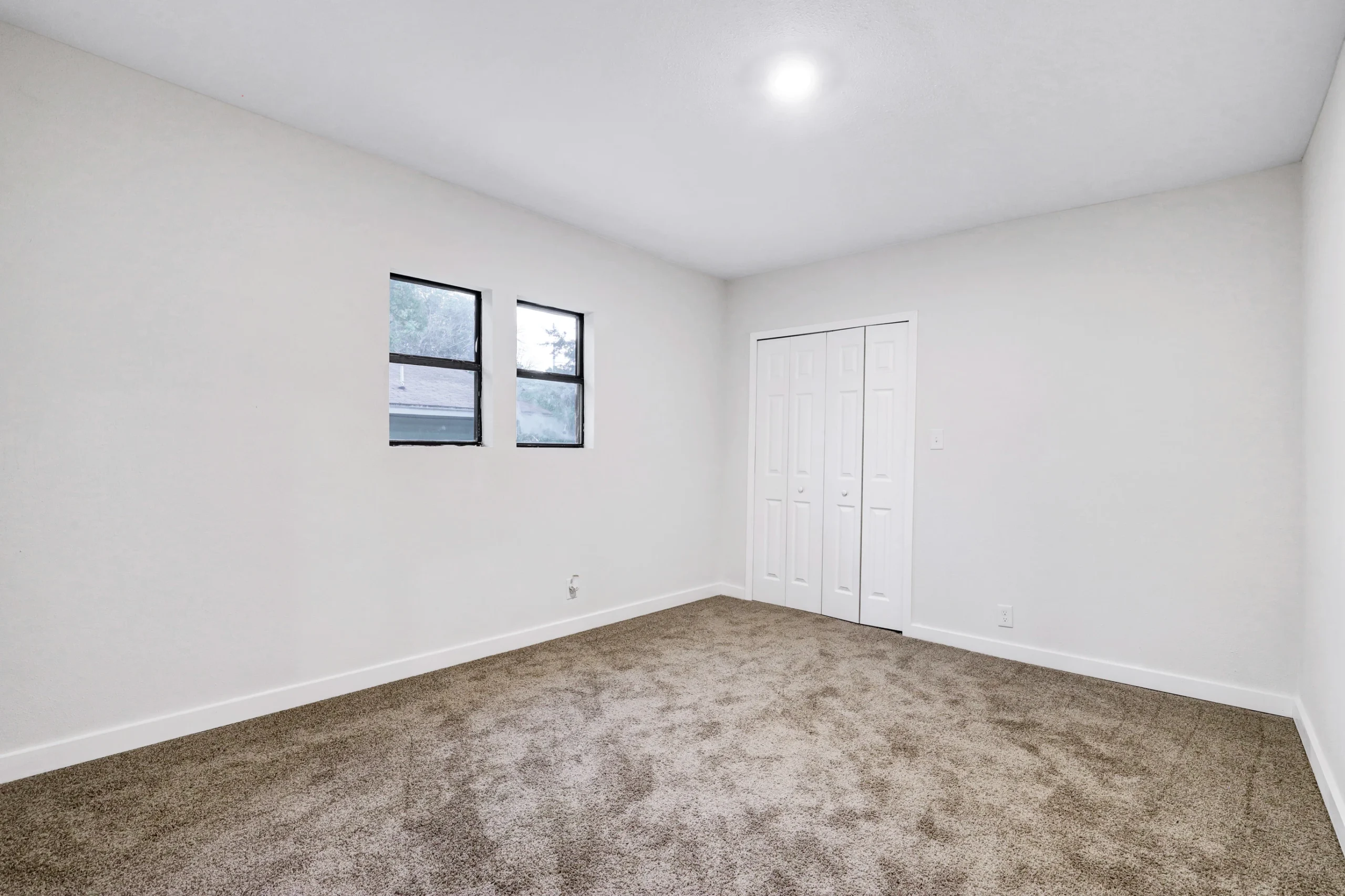 1920 Leal St