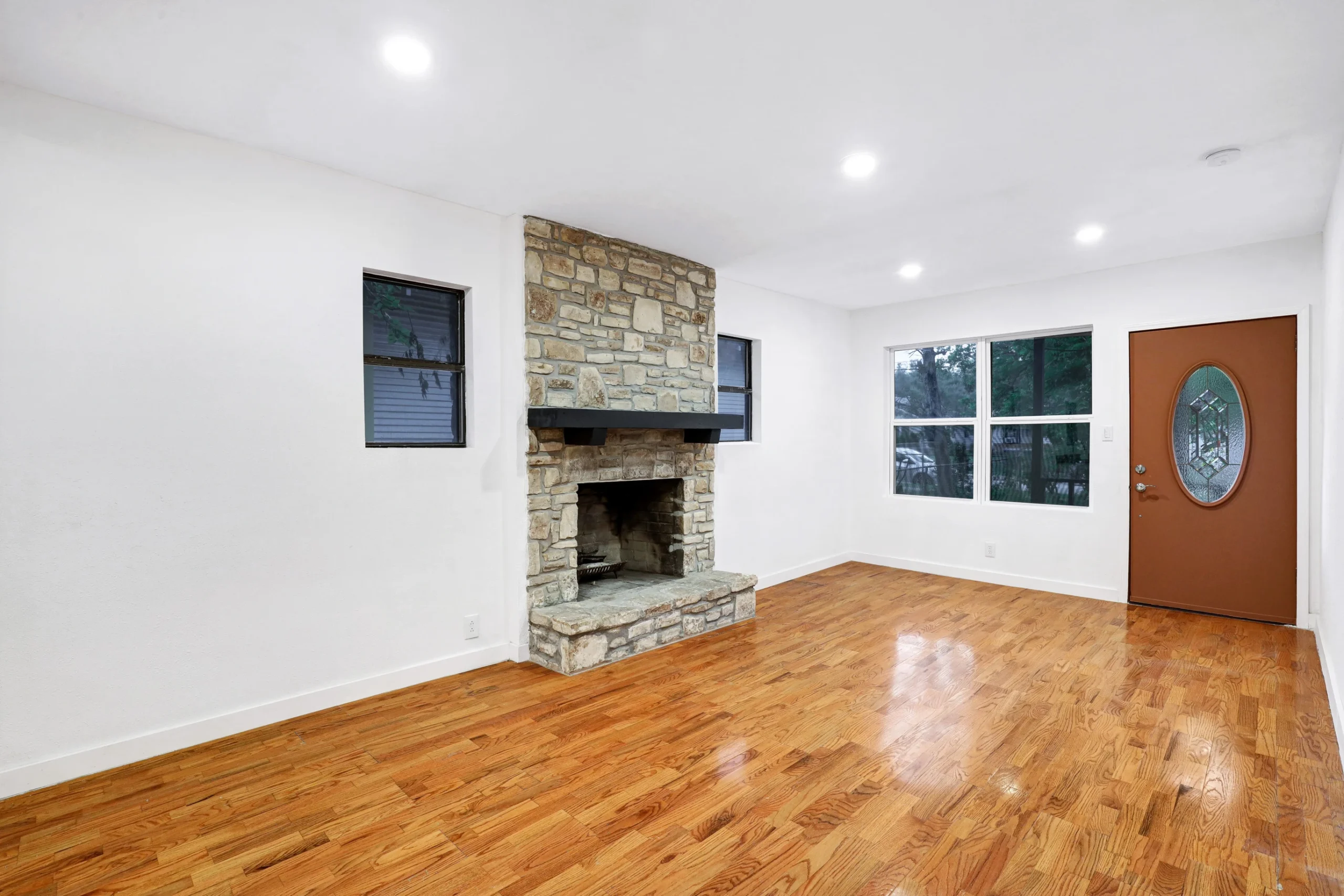 1920 Leal St