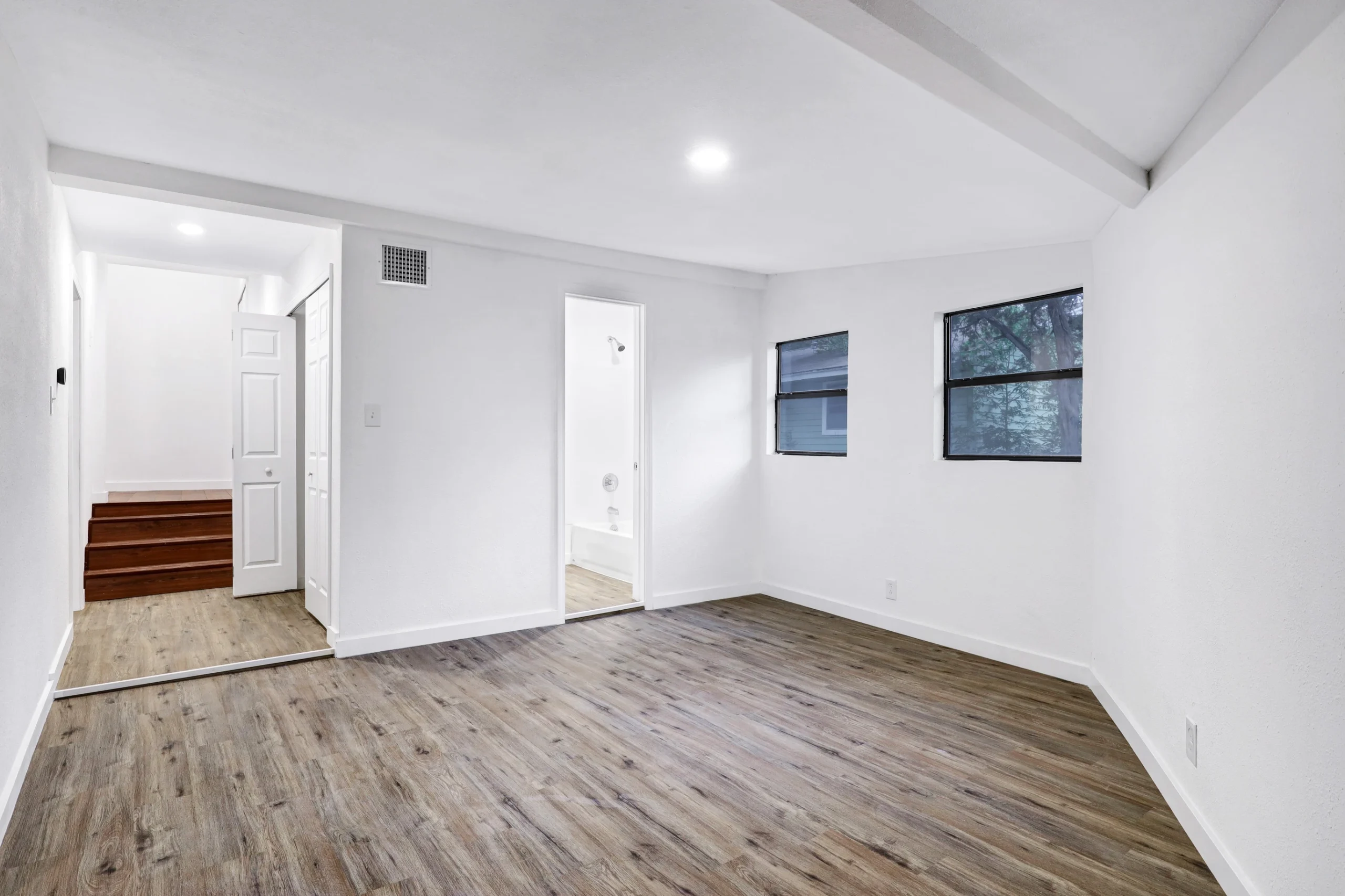 1920 Leal St