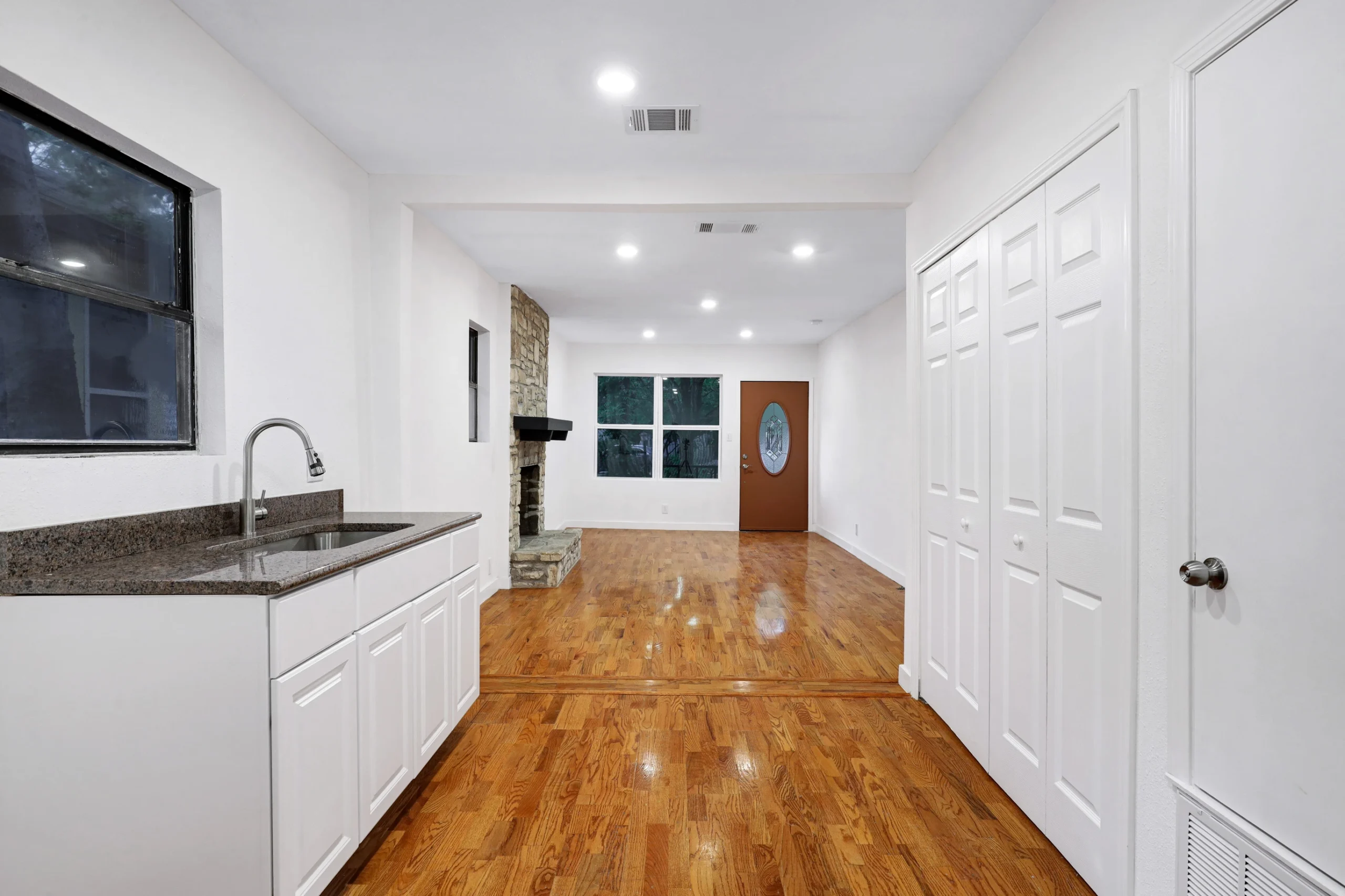 1920 Leal St