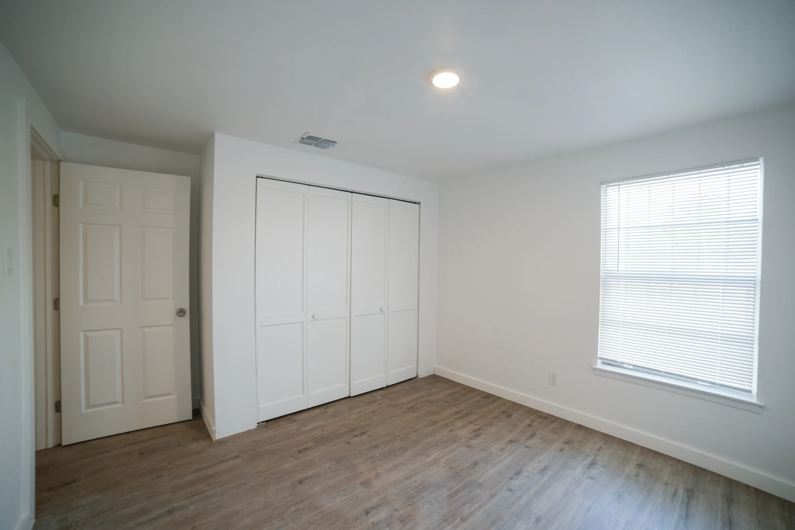1702 McCauley (17)