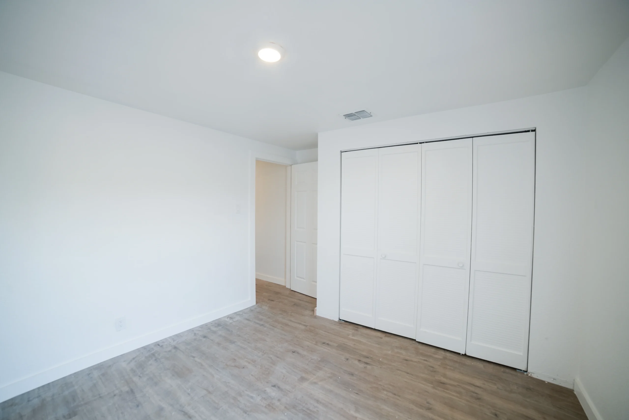 1702 McCauley (18)