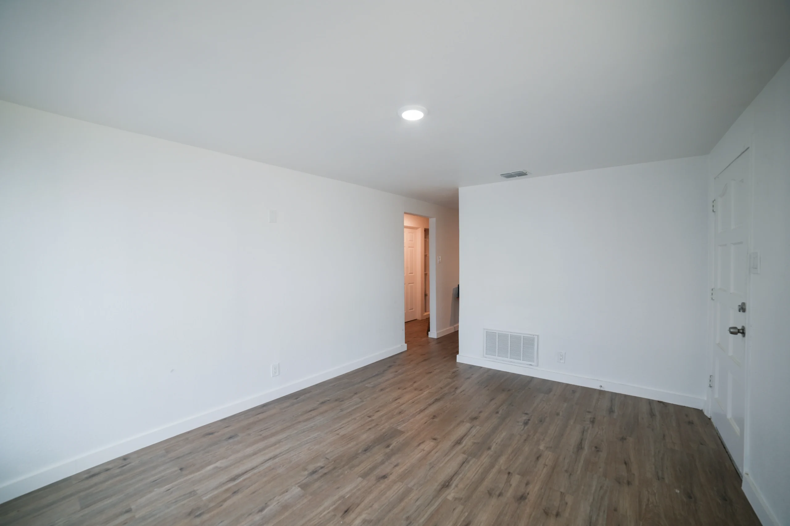 1702 McCauley (19)